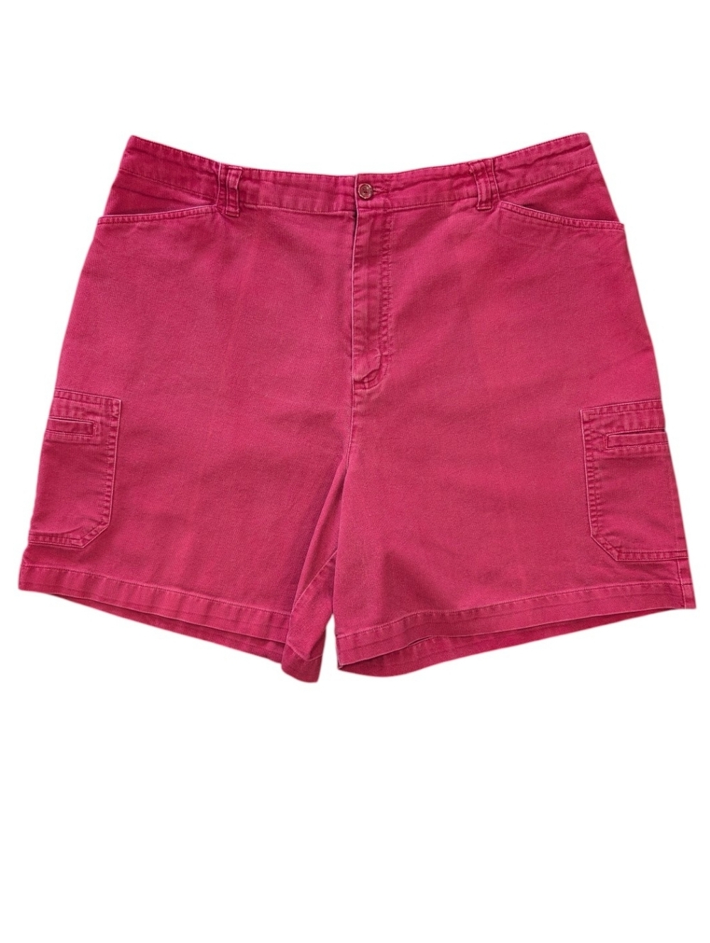 Vintage White Stag Red Cotton Cargo Shorts. Size 16